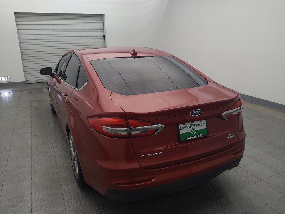 Used 2020 Ford Fusion SEL FWD image 6