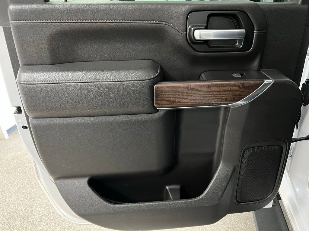 Used 2020 GMC Sierra 3500 Denali w/ Denali Ultimate Package AWD/4WD image 46