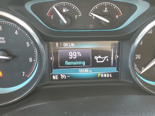 Certified 2018 Buick Envision Essence FWD image 21