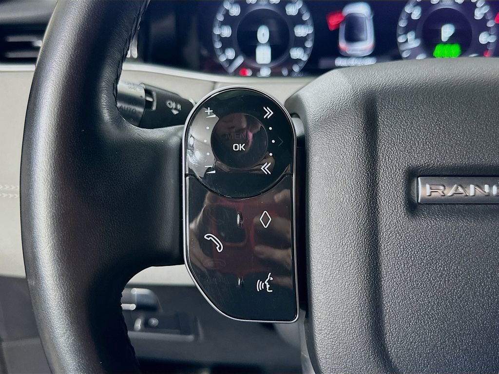 Used 2020 Land Rover Range Rover Evoque SE image 21