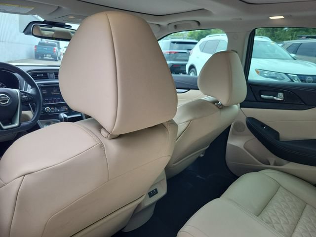 Used 2021 Nissan Maxima Platinum w/ Sport Mat Group FWD image 10
