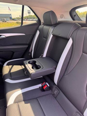New 2026 Buick Envision Sport Touring AWD/4WD image 22