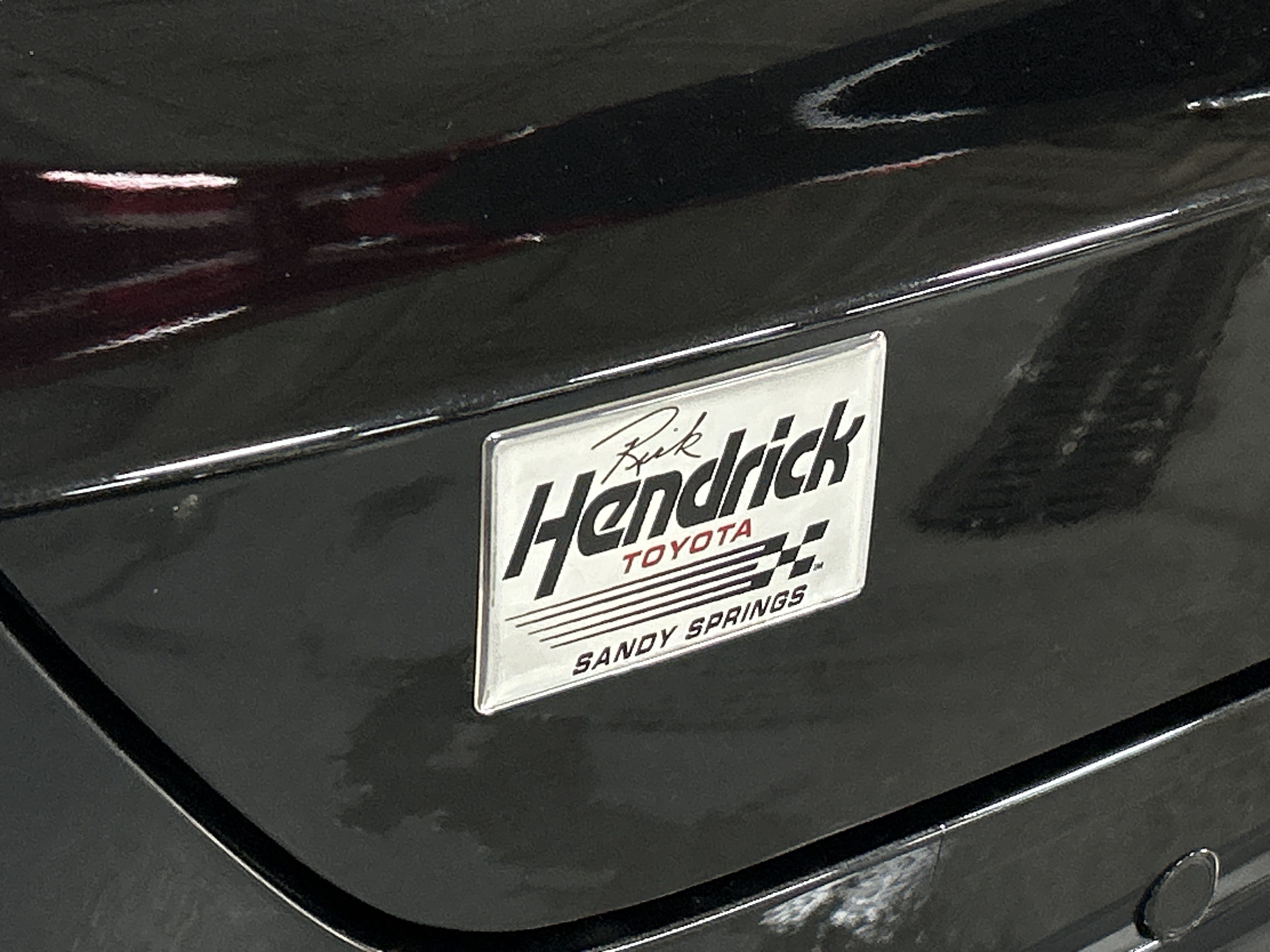 Certified 2022 Toyota Venza XLE AWD/4WD image 33