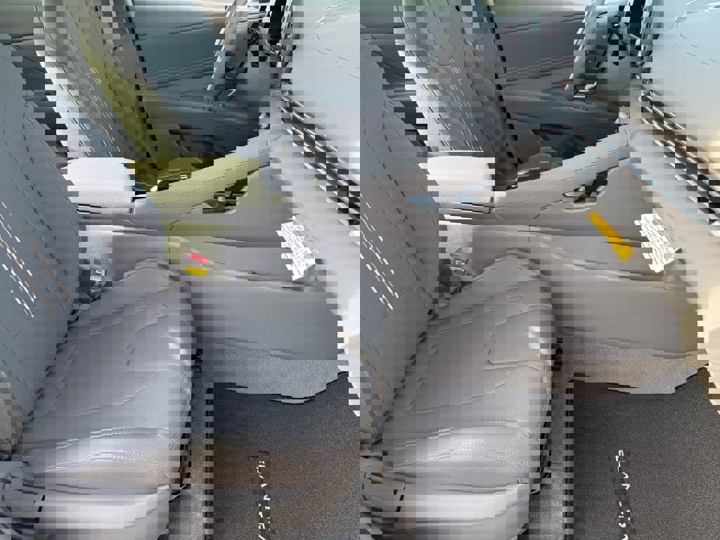 New 2026 Hyundai Elantra Sport w/ Cargo Package image 10