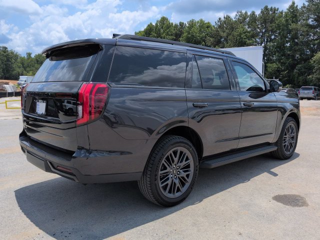 New 2026 Ford Expedition Platinum w/ Stealth Appearance Package AWD/4WD image 4
