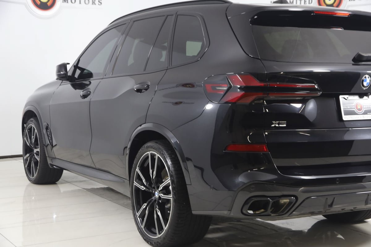 Used 2024 BMW X5 M60i w/ Executive Package AWD/4WD image 25