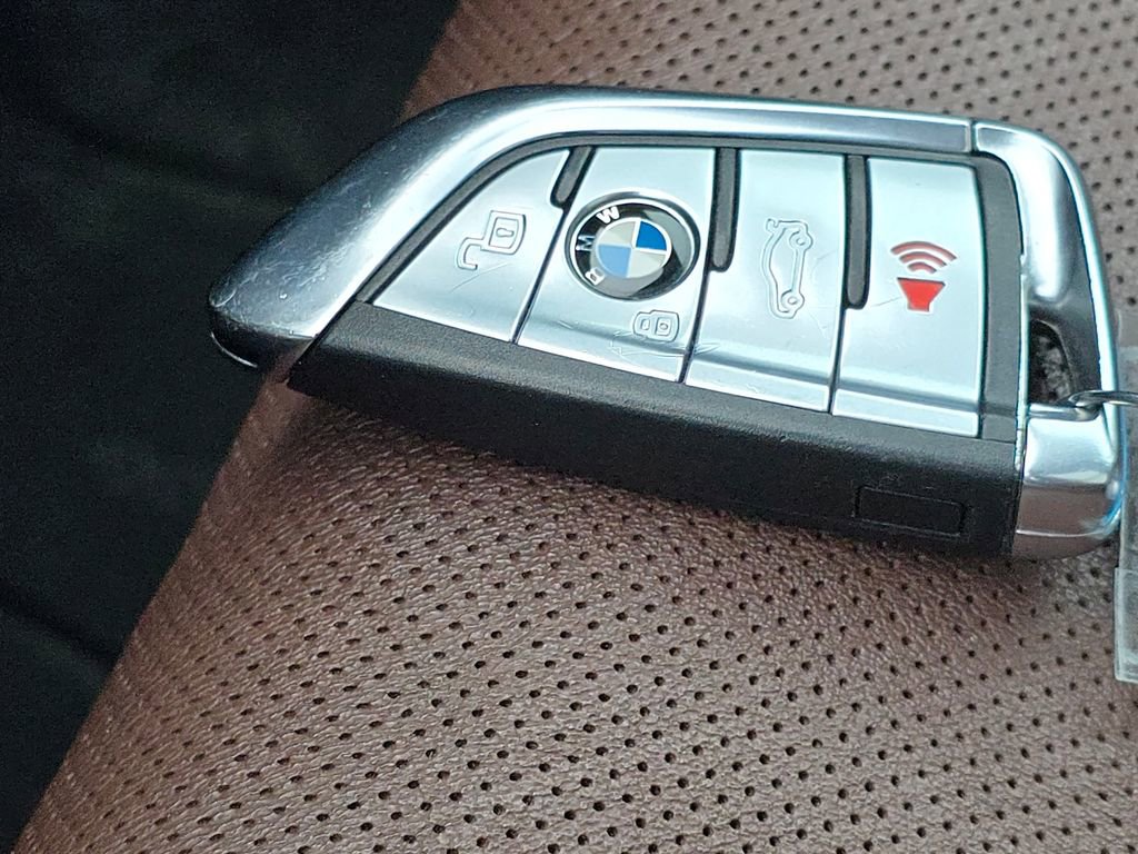 Used 2019 BMW X5 xDrive40i w/ Premium Package image 36