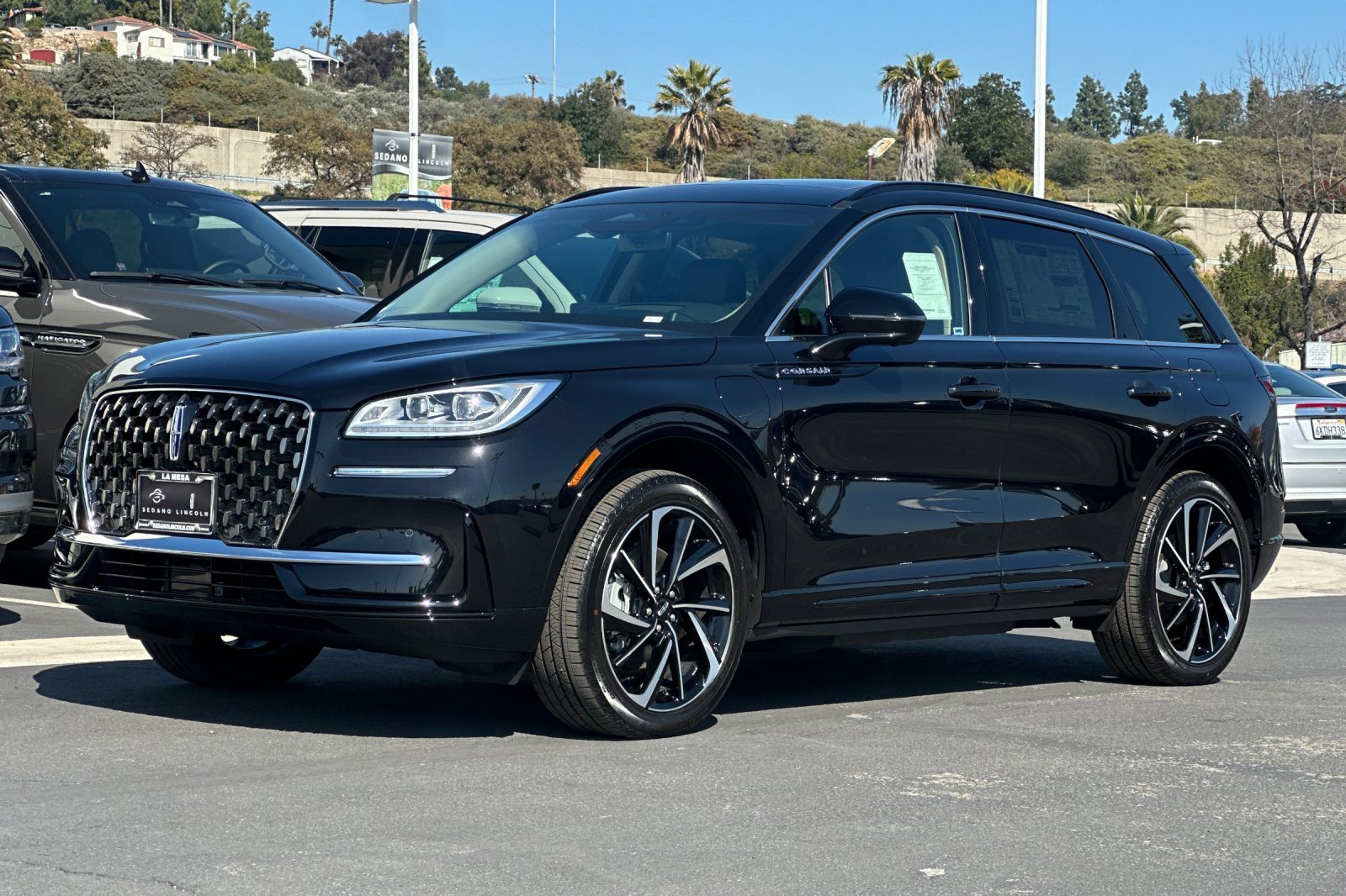 New 2025 Lincoln Corsair Grand Touring w/ Equipment Group 302A image 7