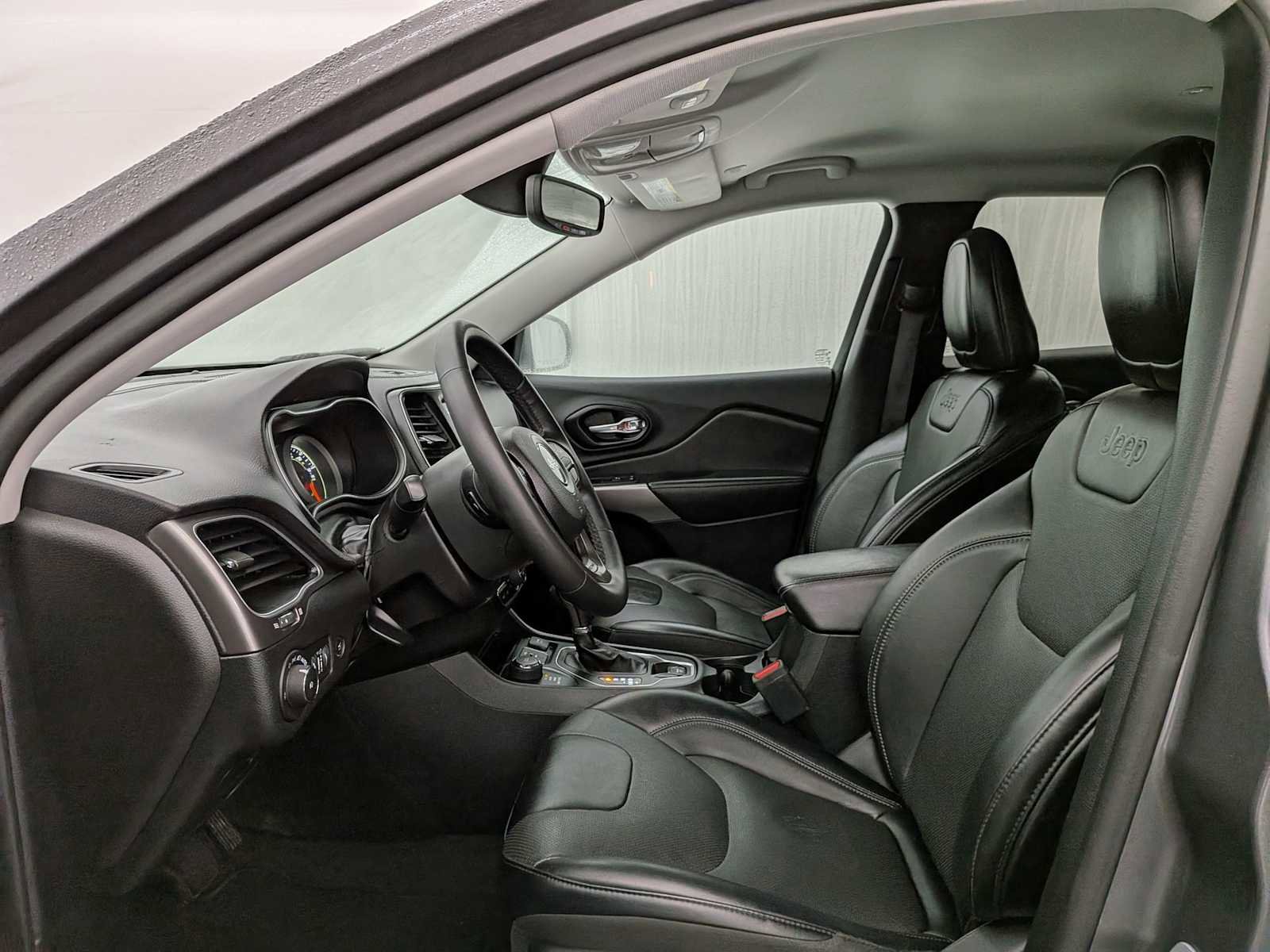 Used 2022 Jeep Cherokee Latitude Lux image 17