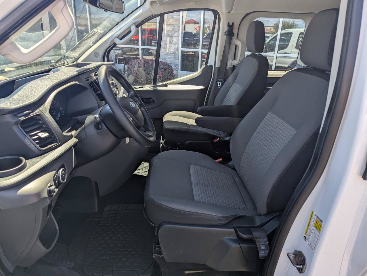 Used 2021 Ford Transit 350 XLT RWD image 10