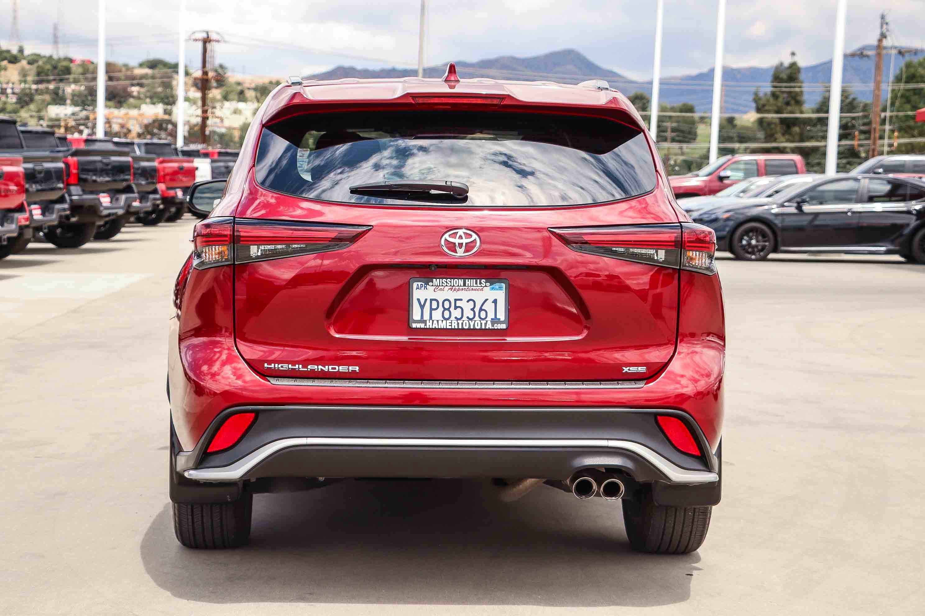 Certified 2024 Toyota Highlander XSE FWD image 6