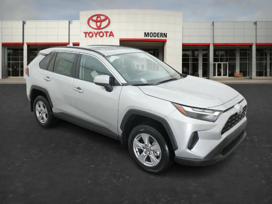 New 2025 Toyota RAV4 XLE image 29