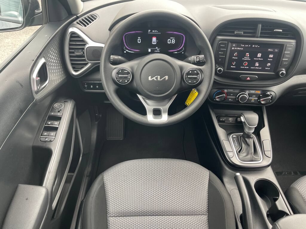 Used 2023 Kia Soul LX w/ Option Group 015 FWD image 29