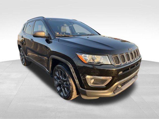 Used 2021 Jeep Compass Latitude w/ Sun and Sound Group AWD/4WD image 7