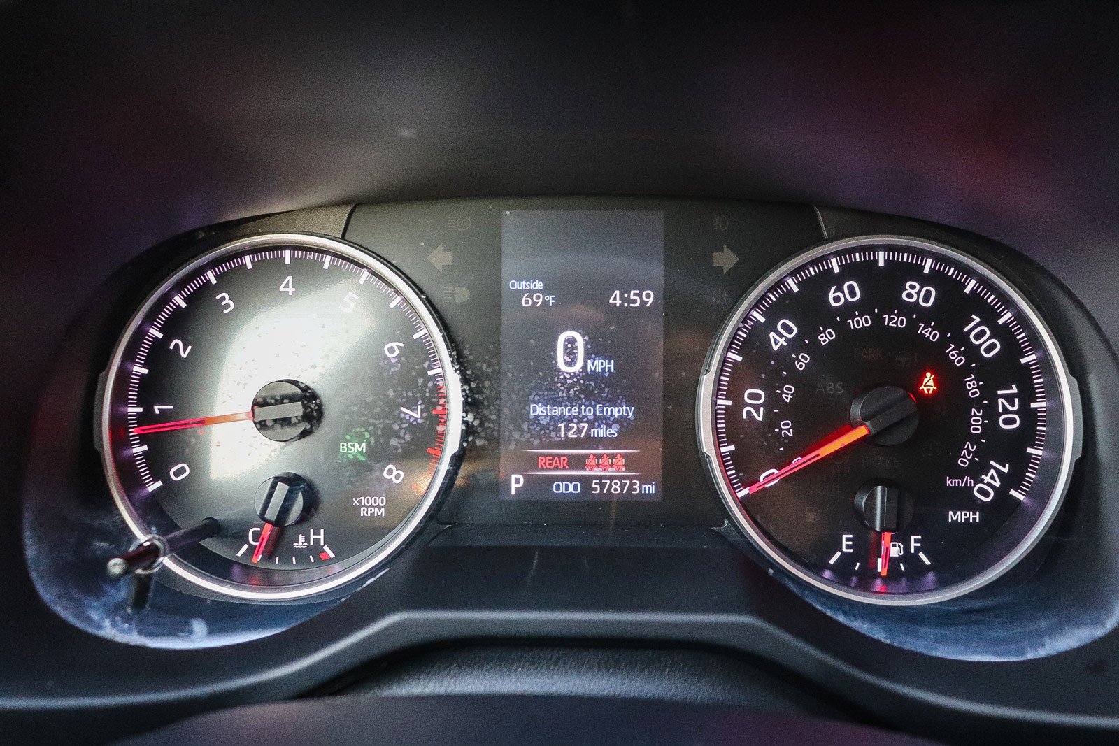 Used 2021 Toyota RAV4 XLE Premium image 25