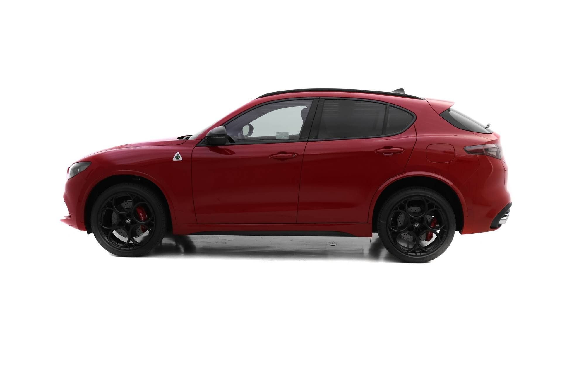 New 2024 Alfa Romeo Stelvio Quadrifoglio image 3