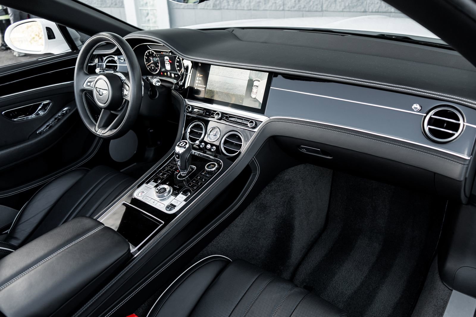 Certified 2022 Bentley Continental GT AWD/4WD image 2
