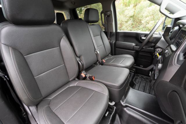 Used 2022 Chevrolet Silverado 1500 ZR2 w/ Technology Package image 27