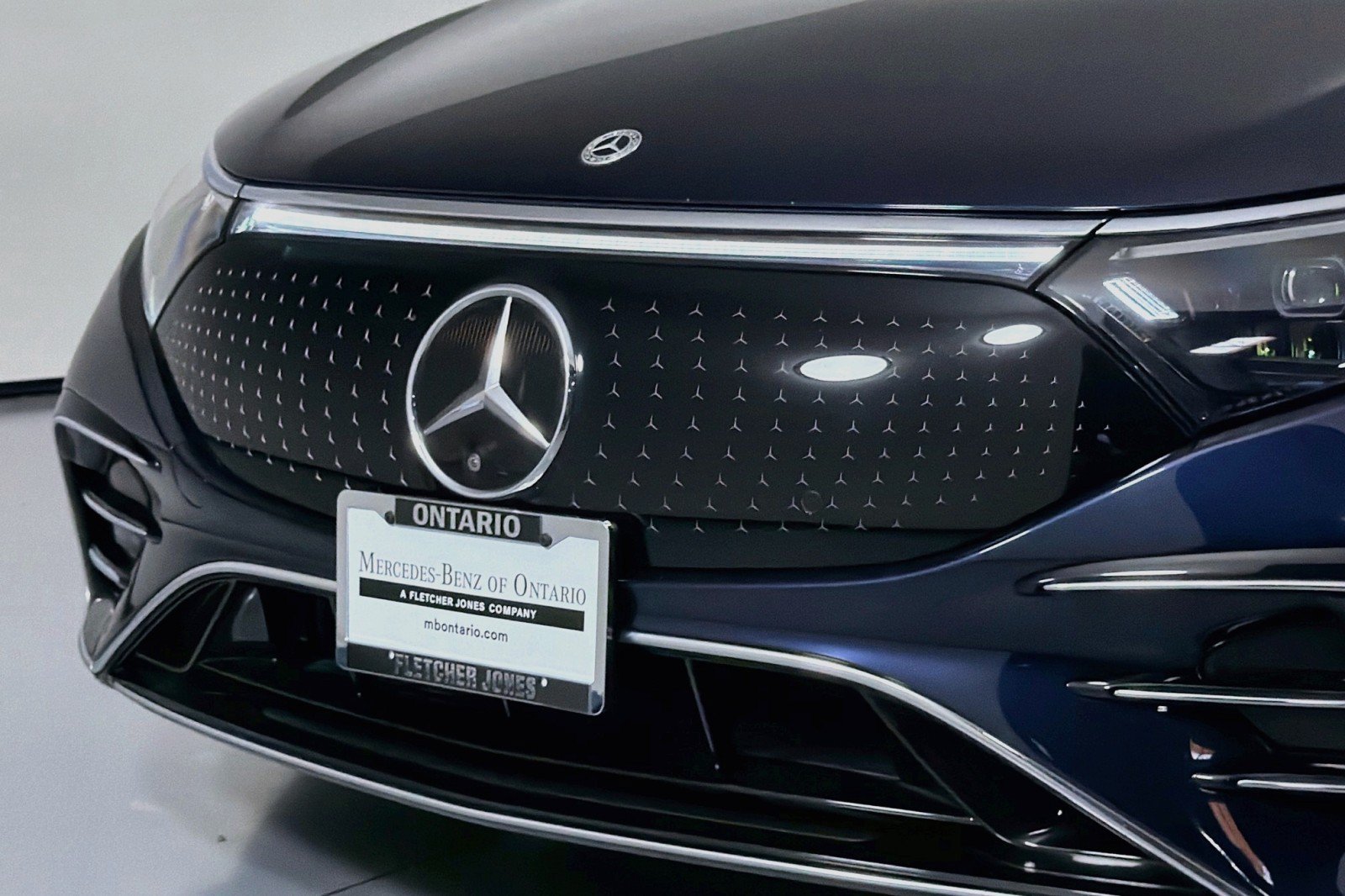 Certified 2022 Mercedes-Benz EQS 580 4MATIC Sedan image 12
