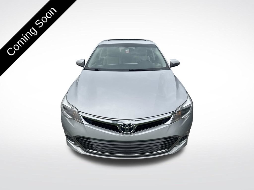 Used 2014 Toyota Avalon XLE Premium FWD image 2
