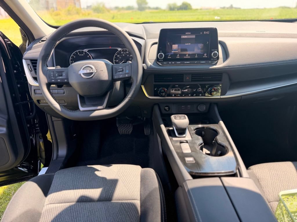 New 2026 Nissan Rogue SV w/ Cold Weather Package FWD image 12