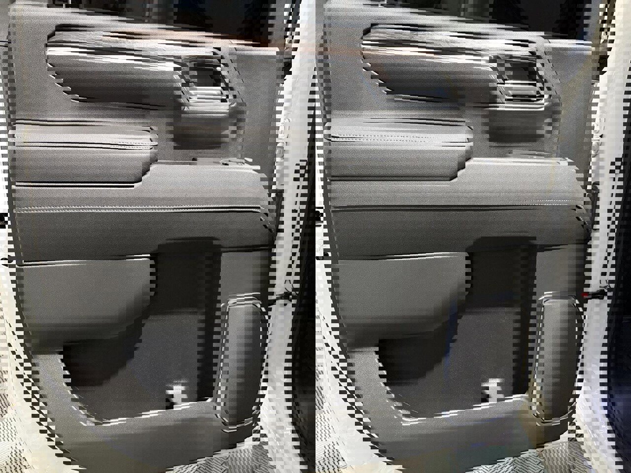 Used 2024 Chevrolet Silverado 2500 LTZ w/ LTZ Plus Package image 24