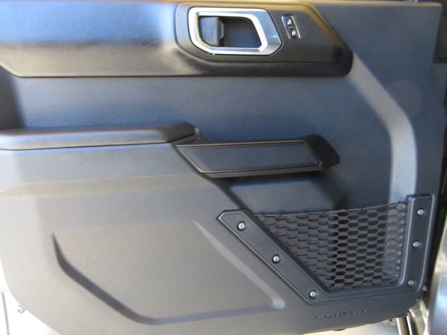 Certified 2025 Ford Bronco Badlands image 9