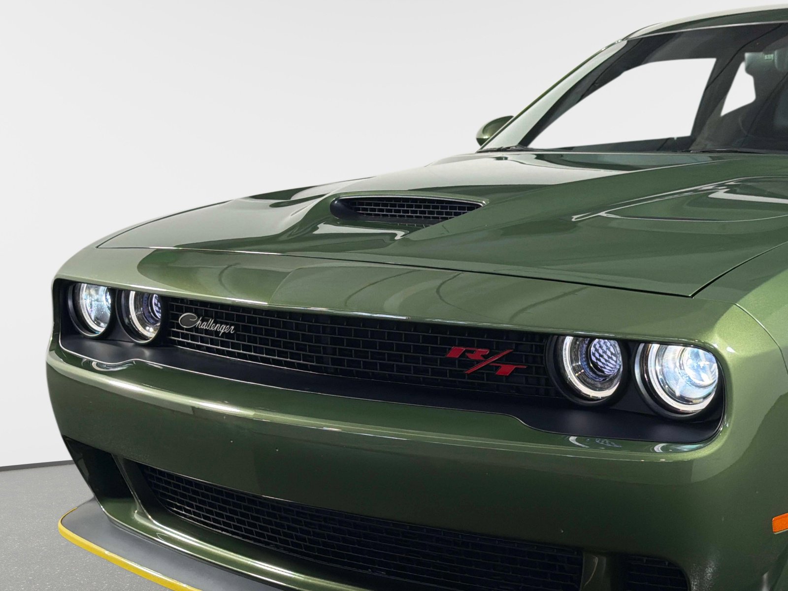 Used 2023 Dodge Challenger R/T Scat Pack RWD image 11