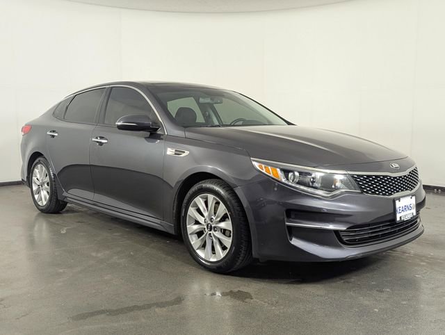 Used 2018 Kia Optima EX w/ Premium Package image 2