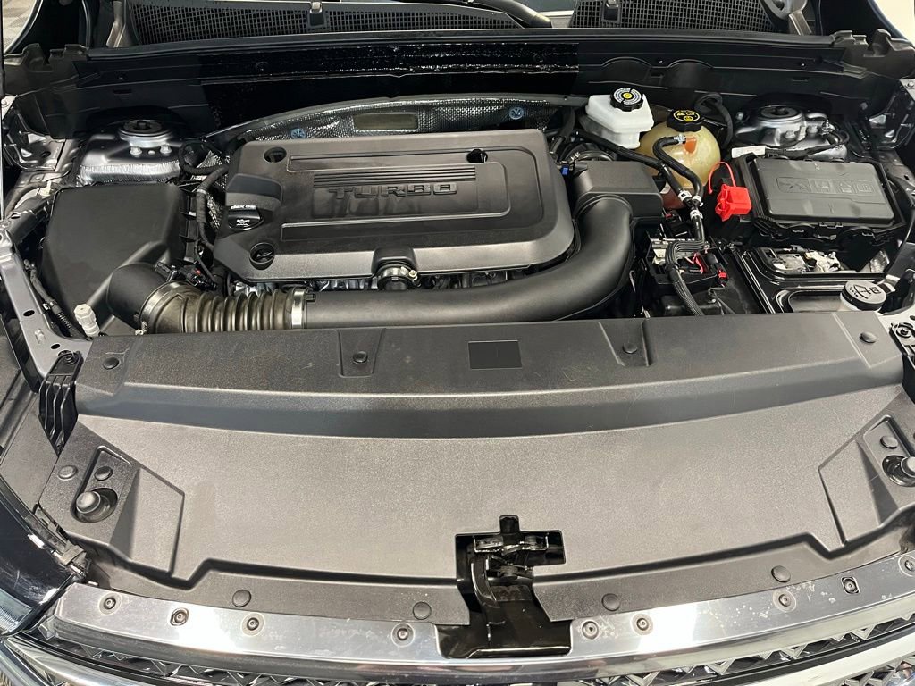 Used 2022 Buick Envision Avenir w/ Technology Package II AWD/4WD image 19
