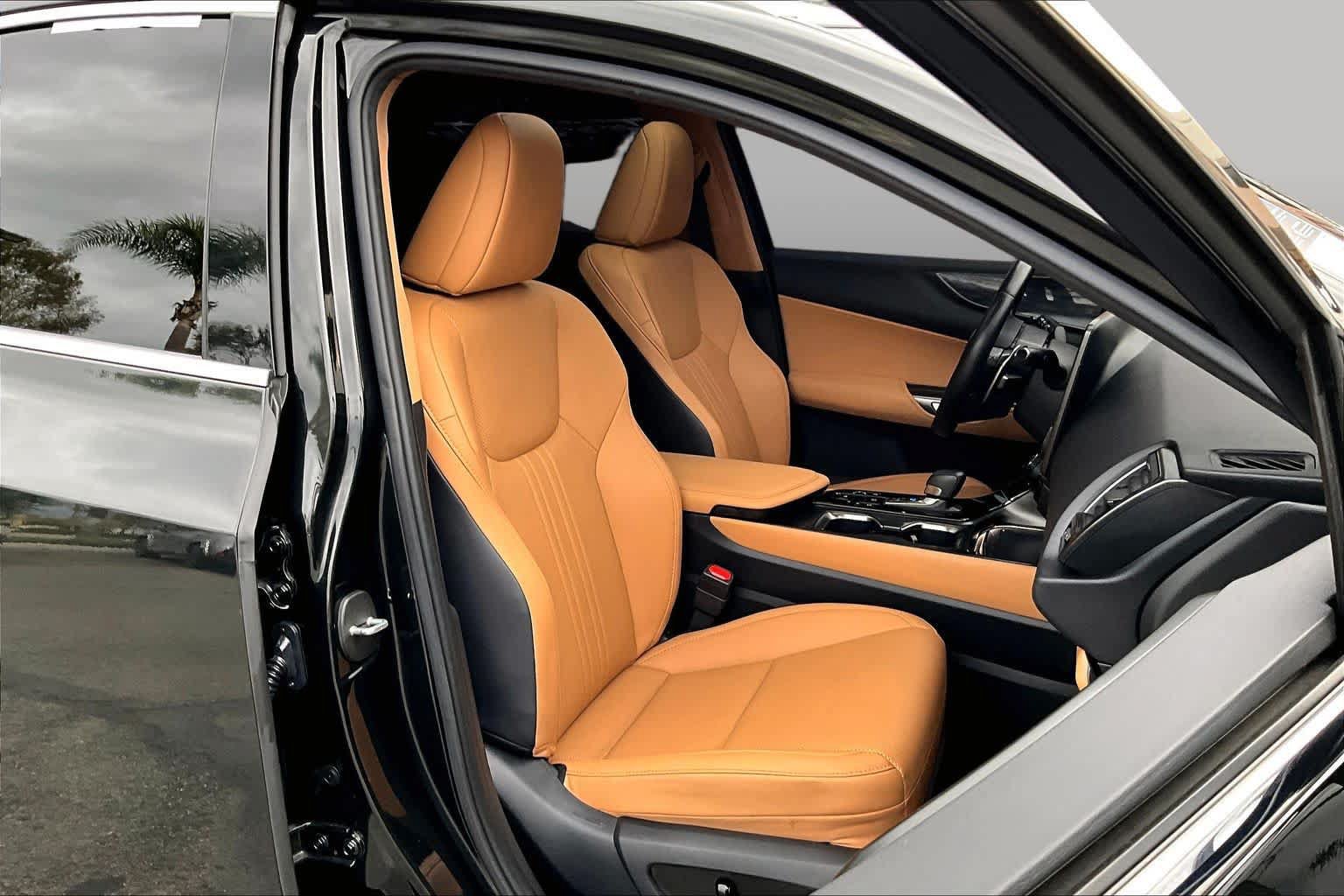Certified 2025 Lexus NX 350 AWD w/ Accessory Package (2T) image 8