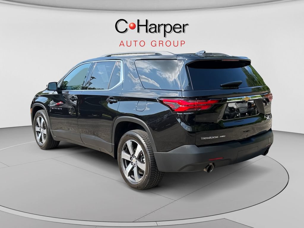 Used 2023 Chevrolet Traverse LT w/ LT Premium Package AWD/4WD image 5