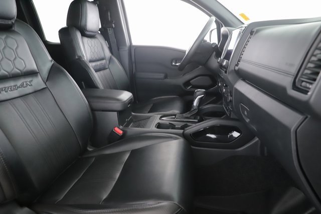 Used 2022 Nissan Frontier PRO-4X w/ Pro-4X Premium Package image 31