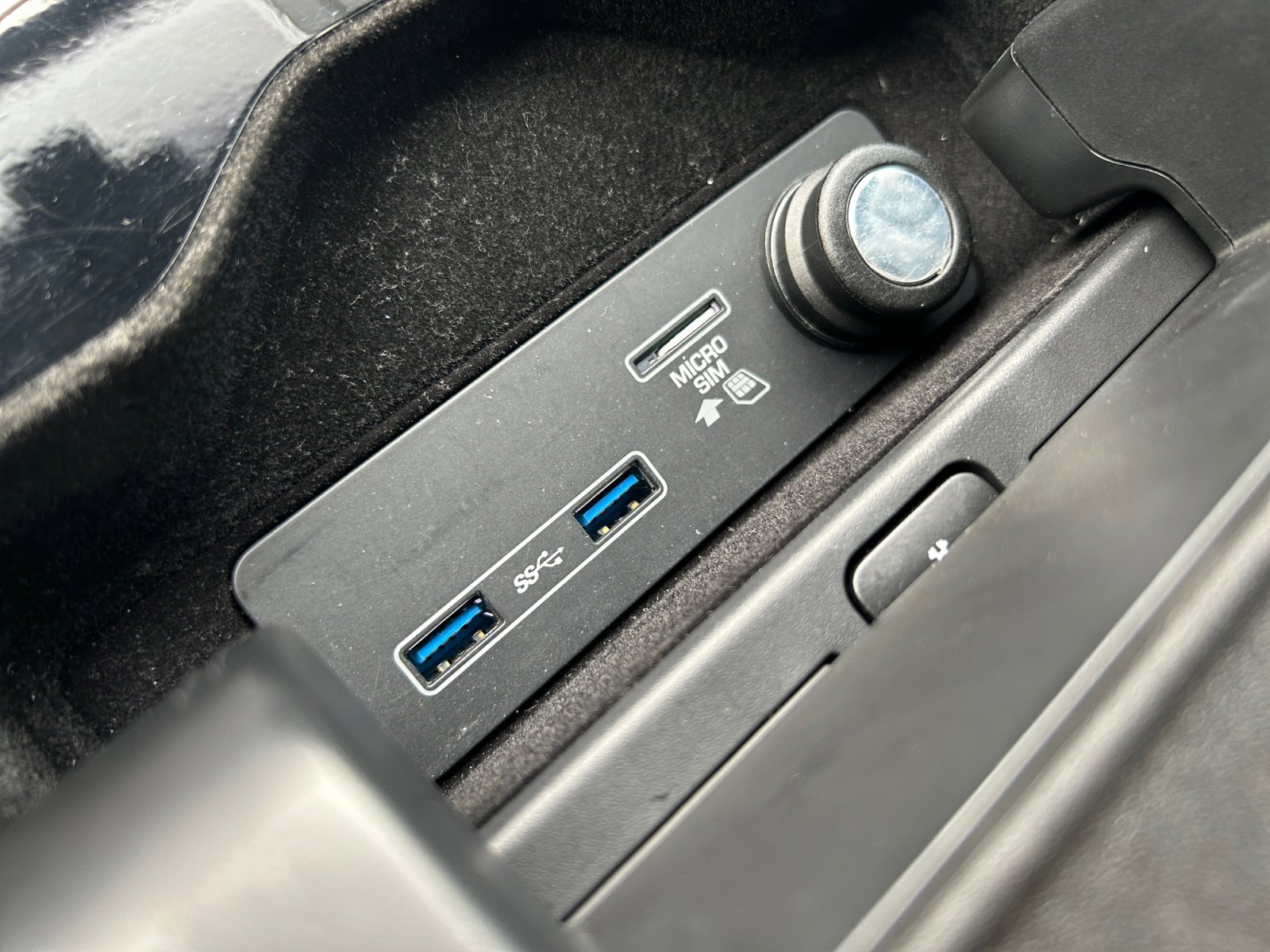 Used 2019 Land Rover Range Rover HSE image 21