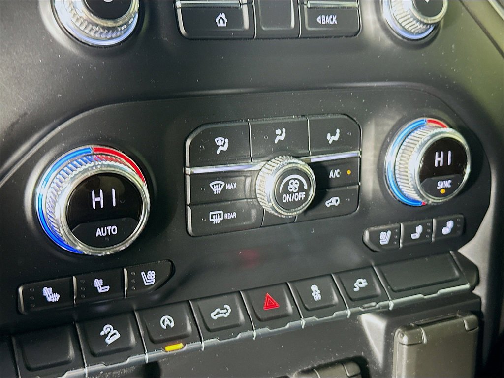 Used 2021 GMC Sierra 1500 AT4 image 15