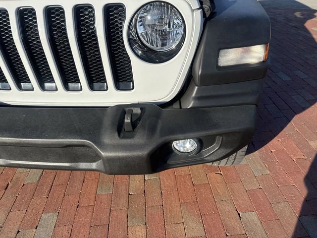 Used 2022 Jeep Wrangler Unlimited Sport image 24