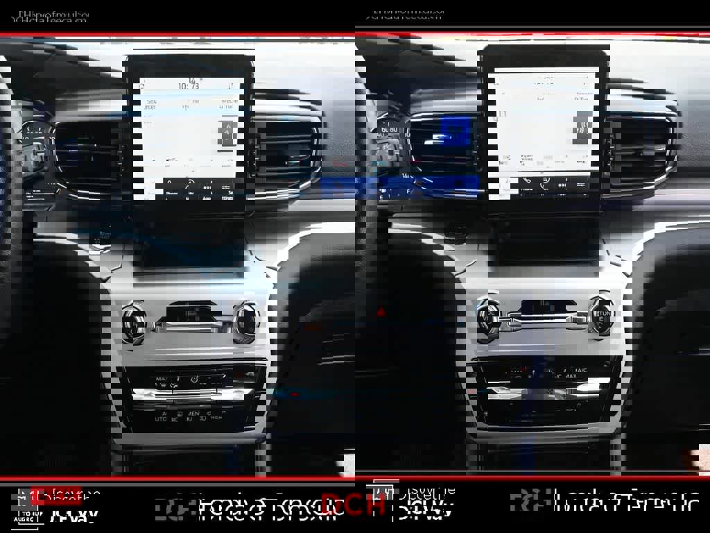 Used 2022 Ford Explorer XLT w/ Equipment Group 202A image 12