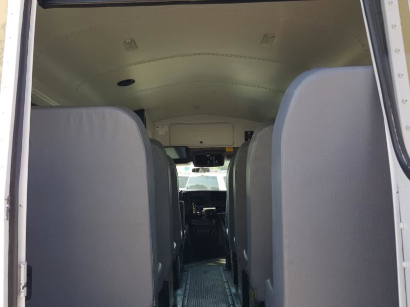 Used 2007 Chevrolet Express 3500 w/ School Bus Package image 17