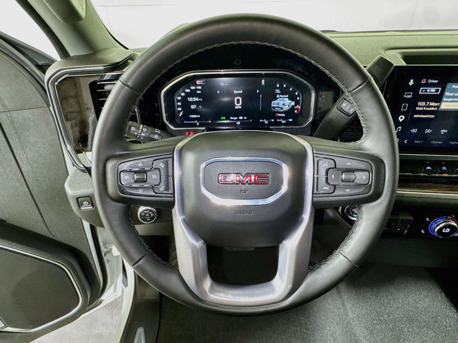 Certified 2026 GMC Sierra 1500 Elevation AWD/4WD image 9
