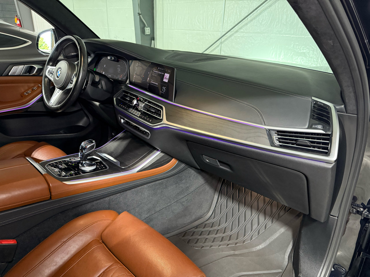 Used 2020 BMW X7 xDrive40i w/ M Sport Package image 28