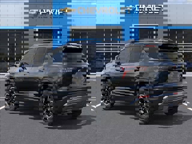 New 2026 Chevrolet Equinox ACTIV w/ Convenience Package III image 3