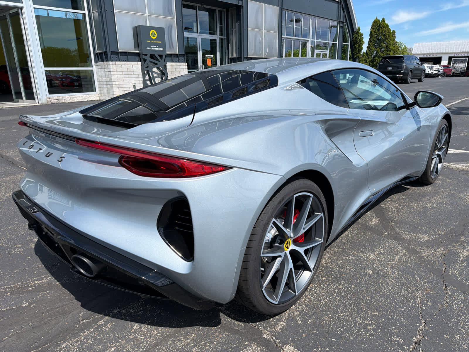 New 2025 Lotus Emira RWD image 8