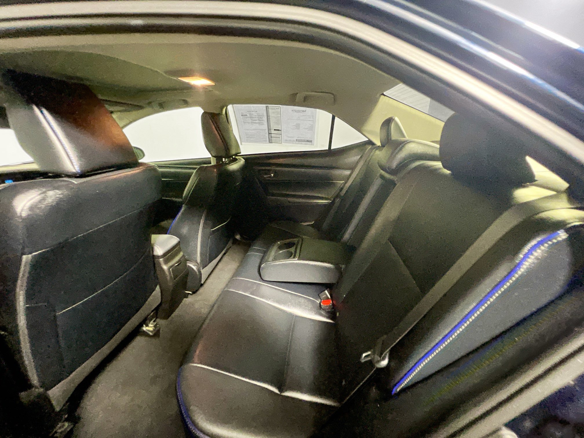 Used 2017 Toyota Corolla XSE FWD image 28