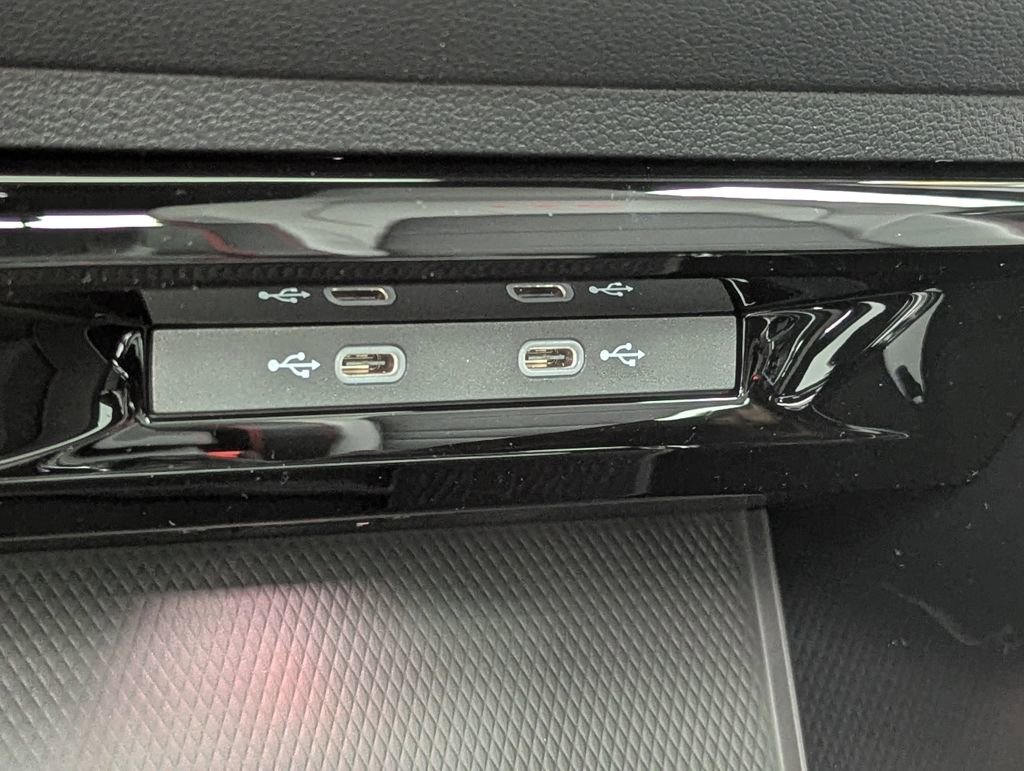 New 2026 Volkswagen GTI SE image 22