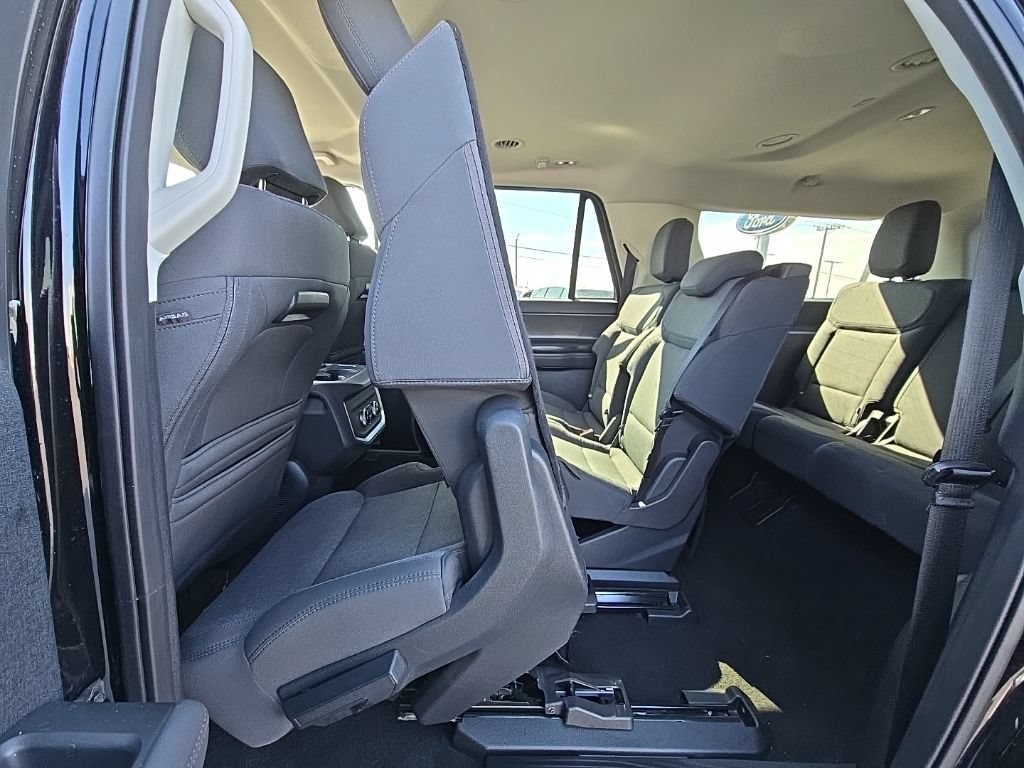 Used 2025 Ford Expedition Max Active AWD/4WD image 40