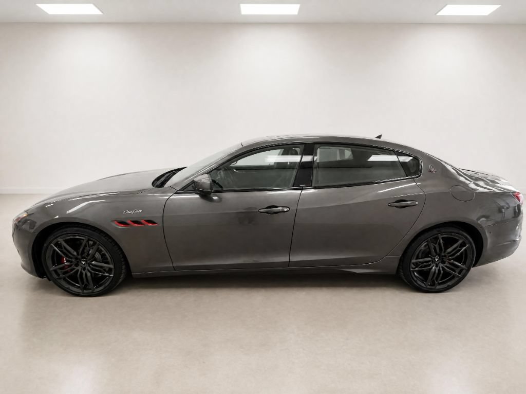 Used 2021 Maserati Quattroporte Trofeo RWD image 4