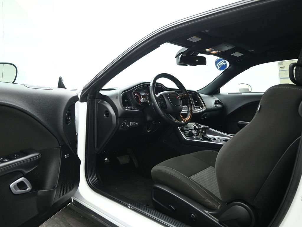 Used 2020 Dodge Challenger R/T Scat Pack RWD image 8