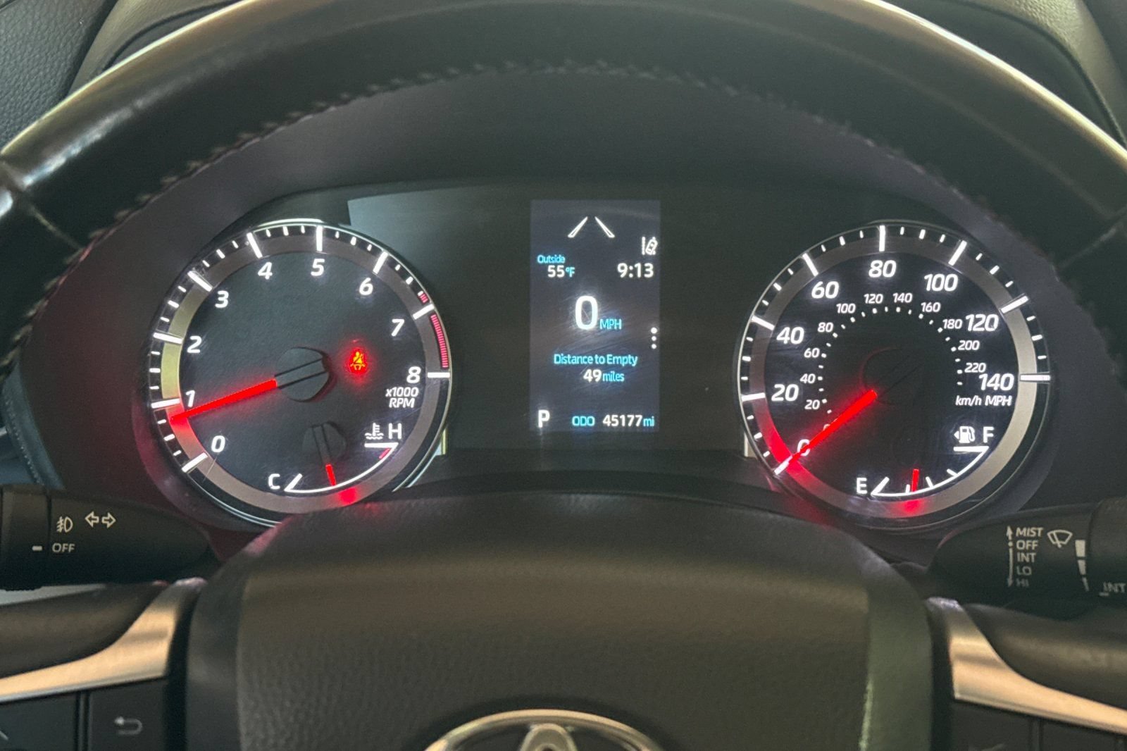 Used 2021 Toyota Highlander LE AWD/4WD image 36