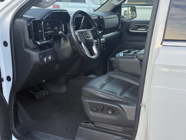 Used 2025 GMC Sierra 1500 SLT RWD image 13