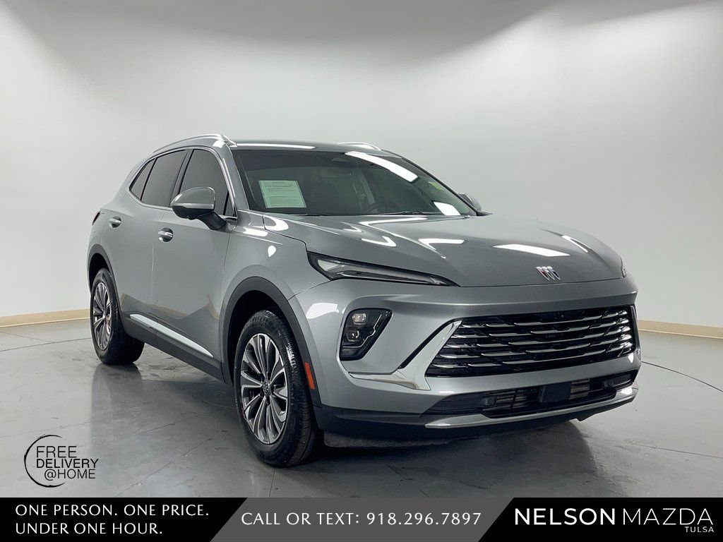 Used 2024 Buick Envision Preferred image 4